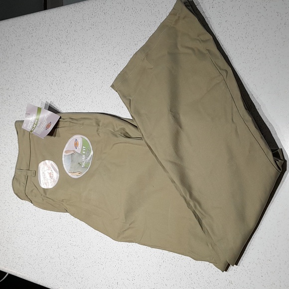 Dickies Pants - NWT Dickies Pants Khaki Slim Fit/Boot cut for Women, Size 6R